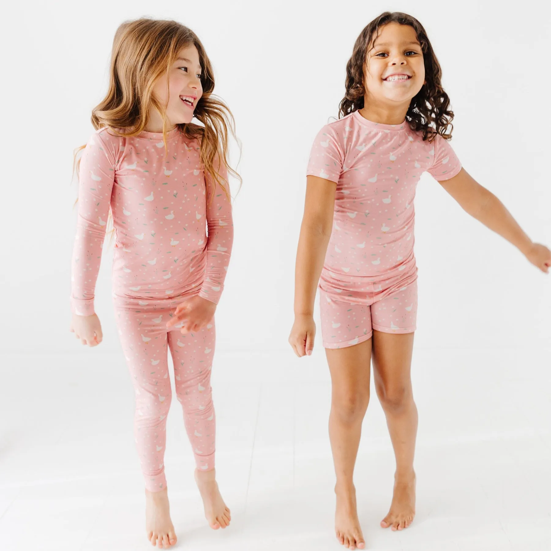 Ducks & Daisies Two-Piece Set