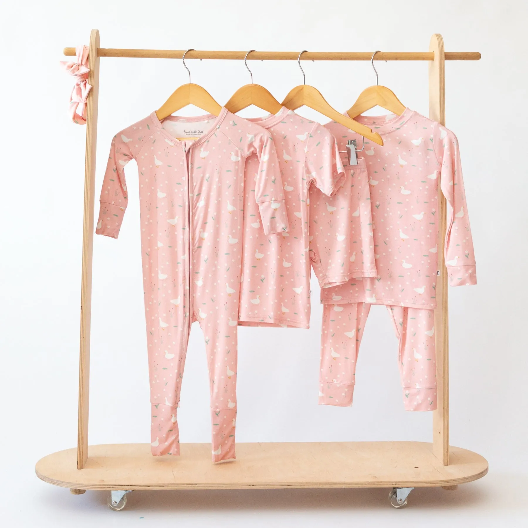Ducks & Daisies Two-Piece Set