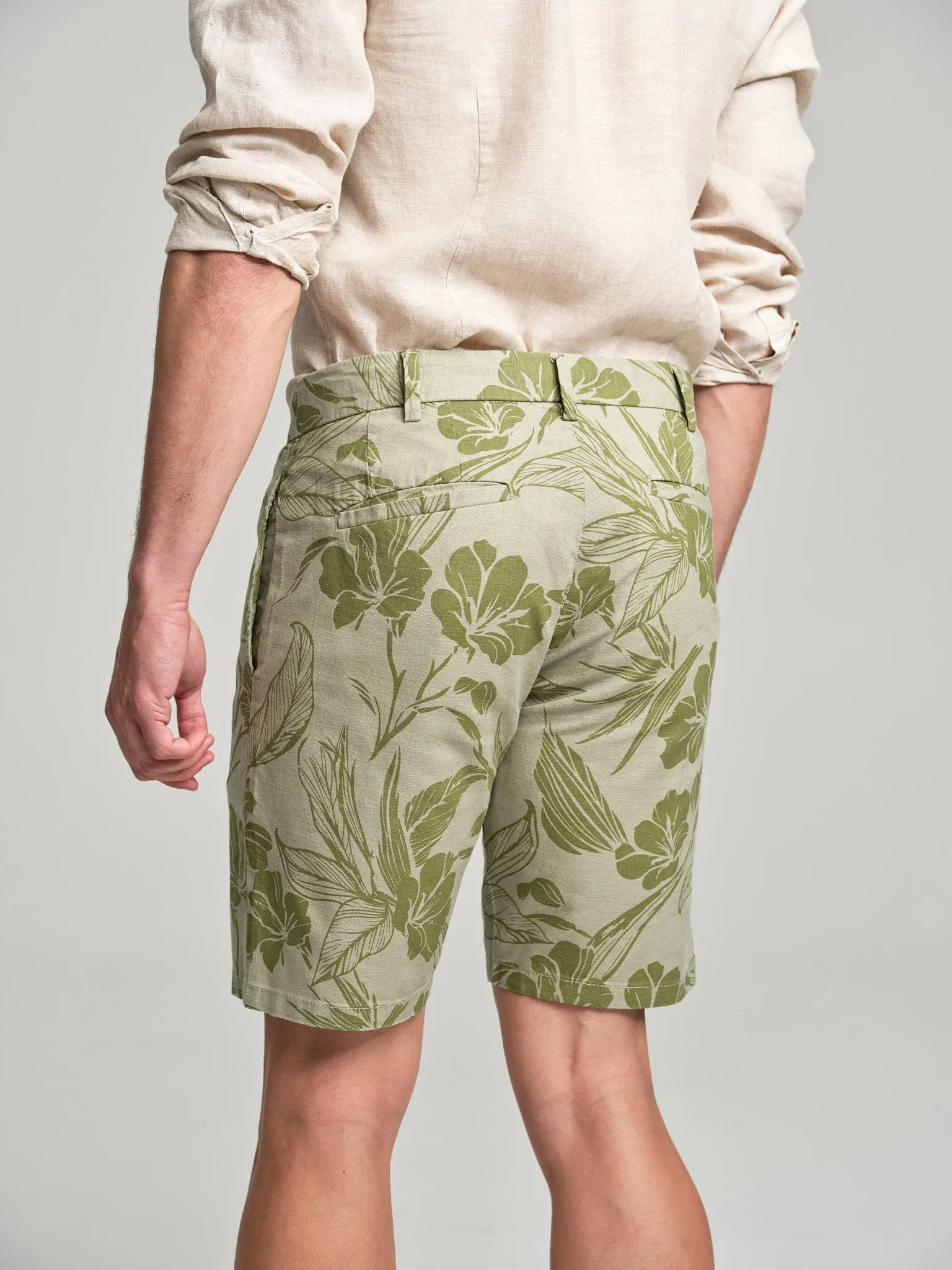 Floral bermuda shorts