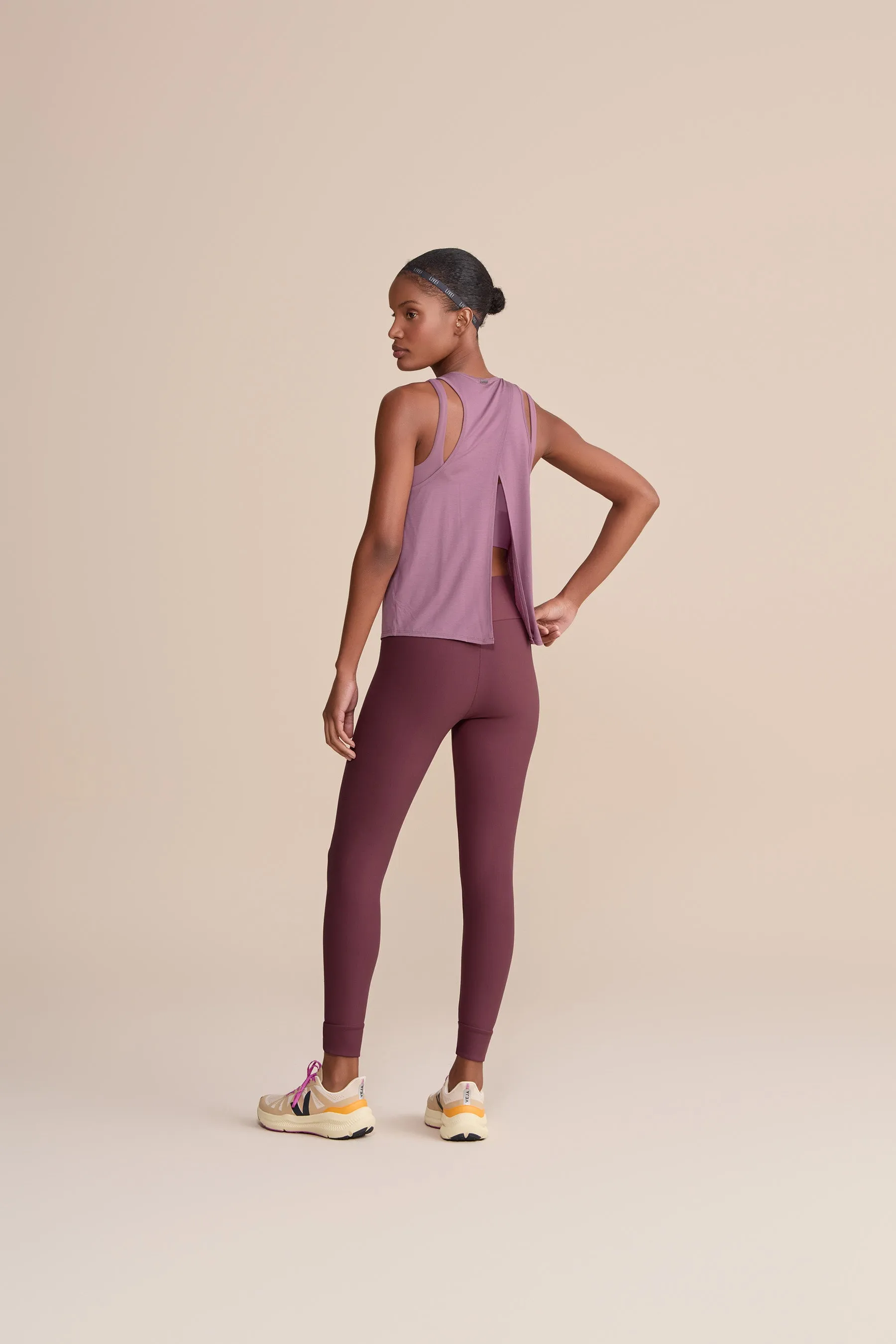 Long Cross Modal Fresh Tank Top