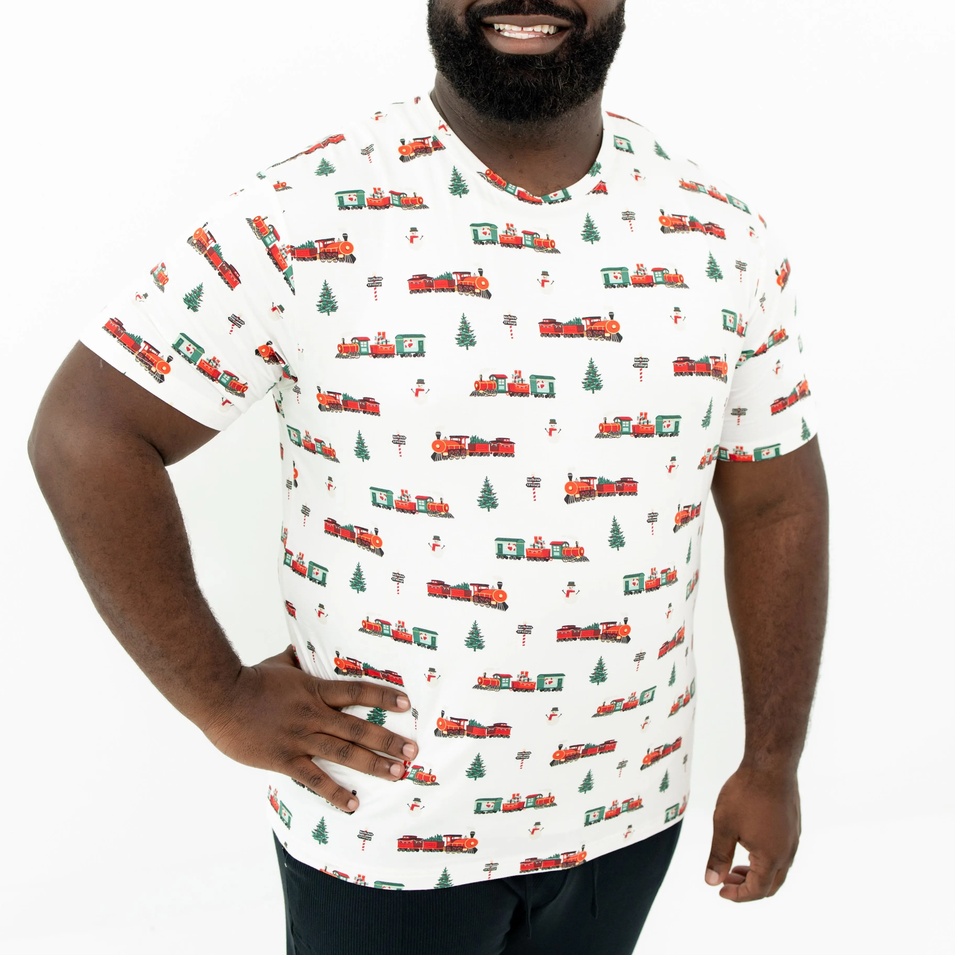 Men's Crew Neck Tee in Holiday Train