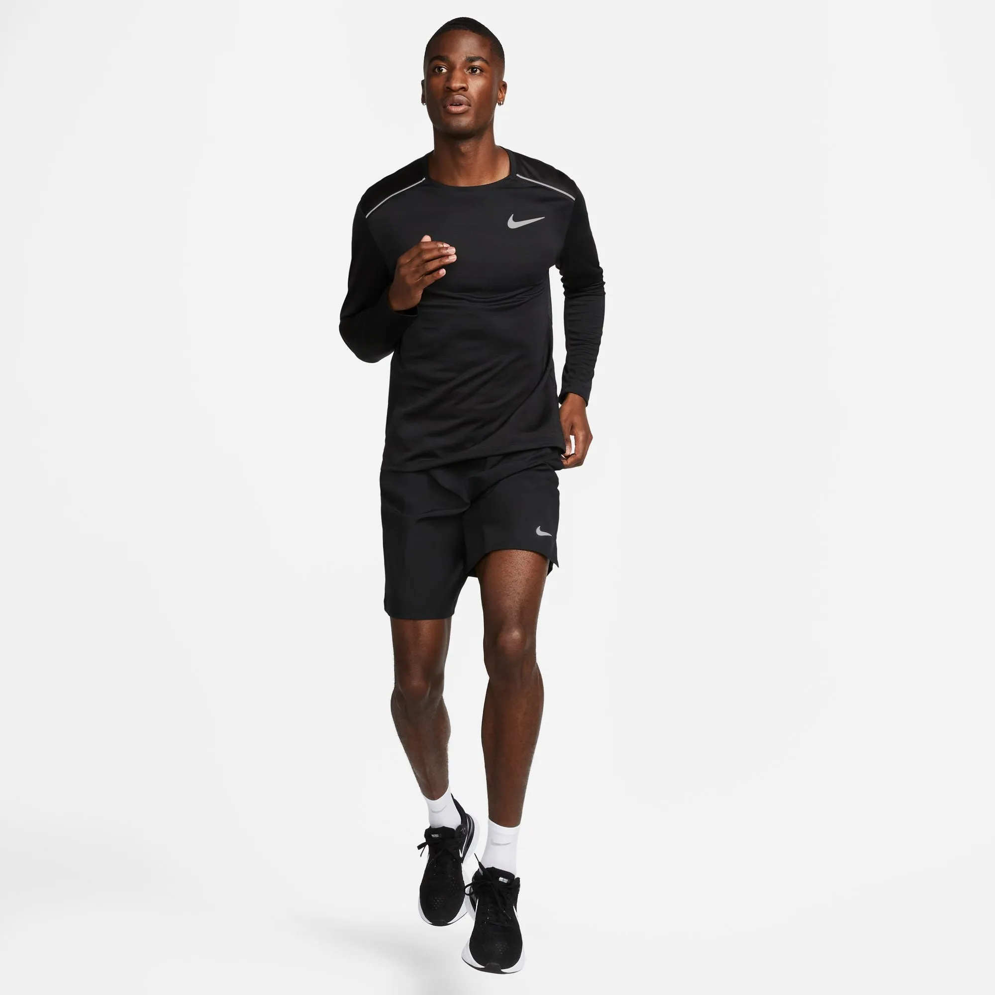 Men's Nike 9" Dri-FIT Challenger Short