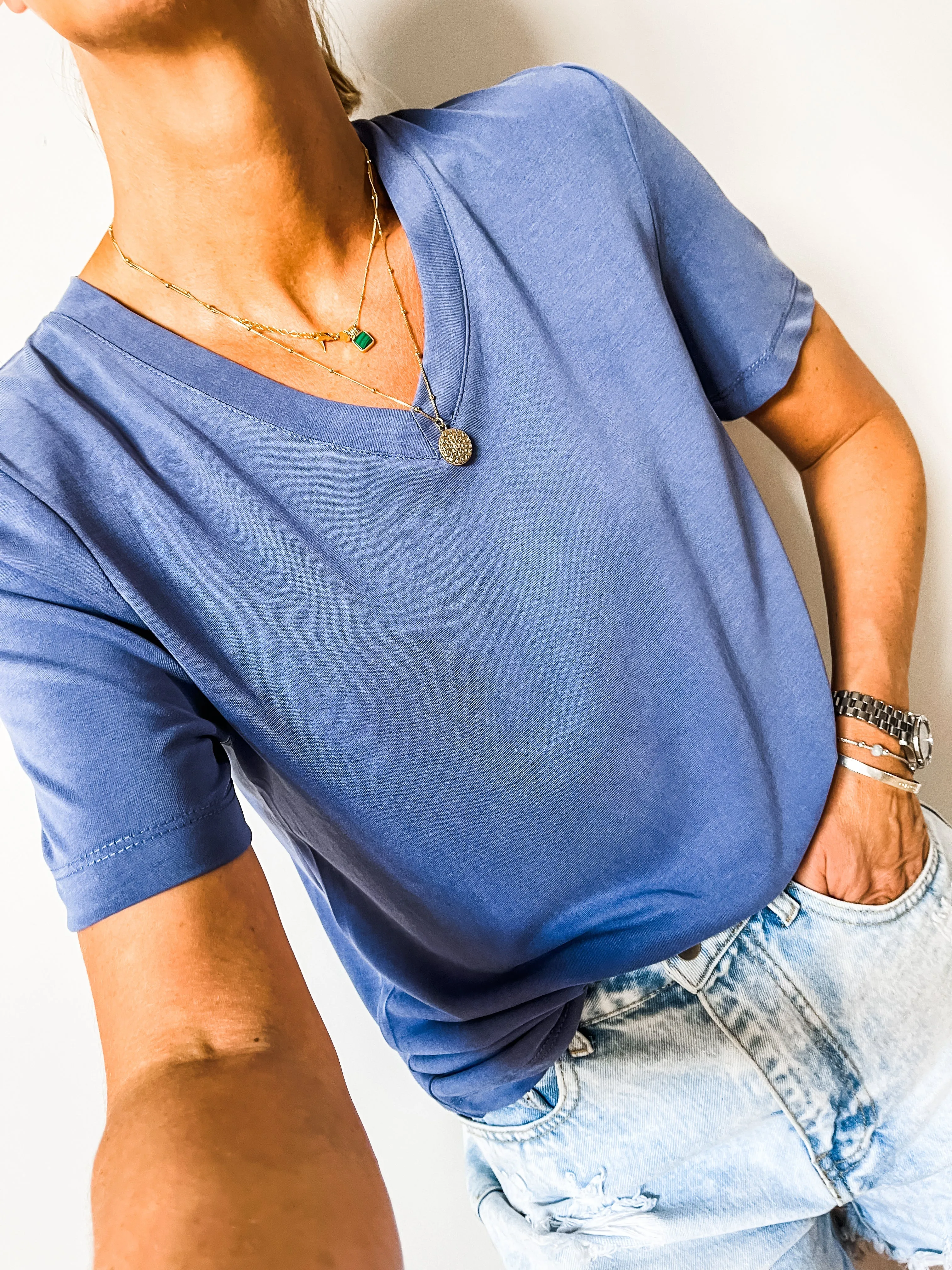 Soaked In Luxury Columbine Loose Fit V-Neck T-Shirt PREMIUM BRAND